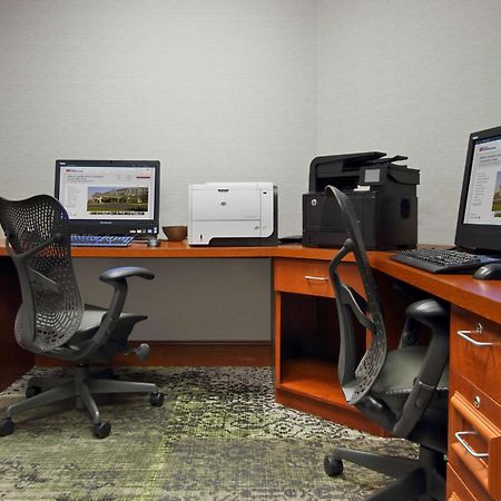 Hilton Garden Inn Columbus-University Area Екстер'єр фото