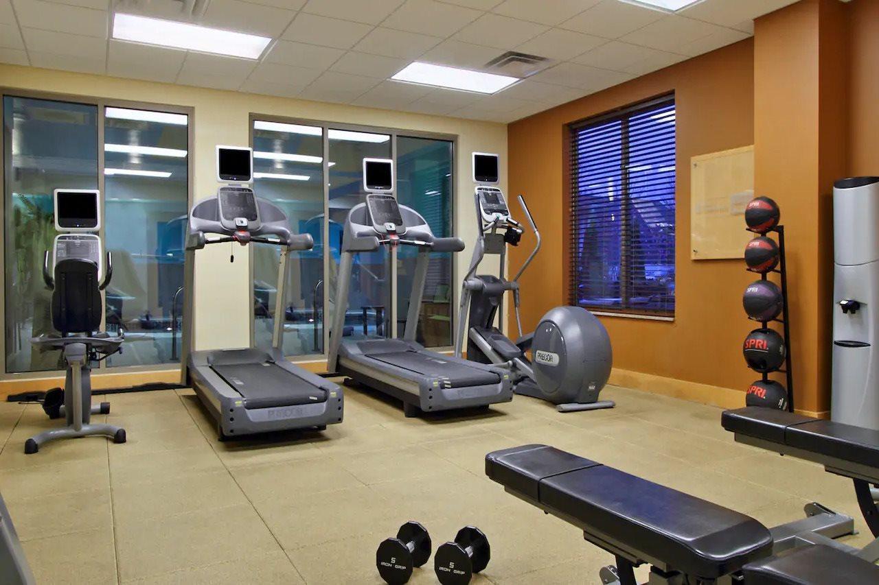 Hilton Garden Inn Columbus-University Area Екстер'єр фото