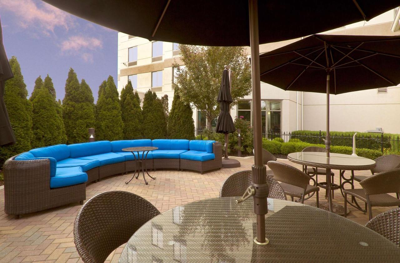 Hilton Garden Inn Columbus-University Area Екстер'єр фото