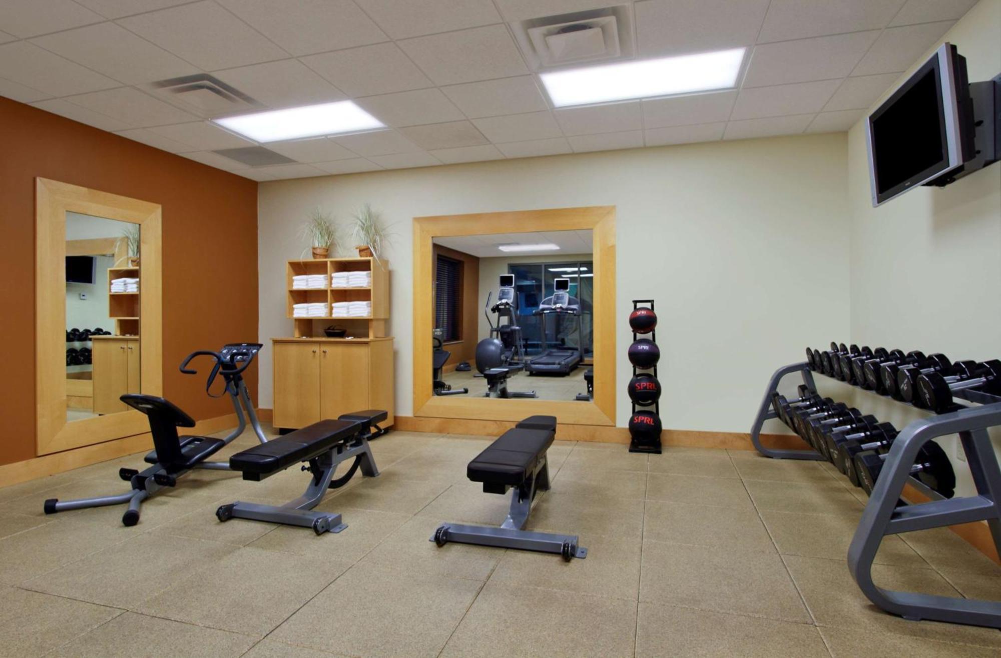Hilton Garden Inn Columbus-University Area Екстер'єр фото