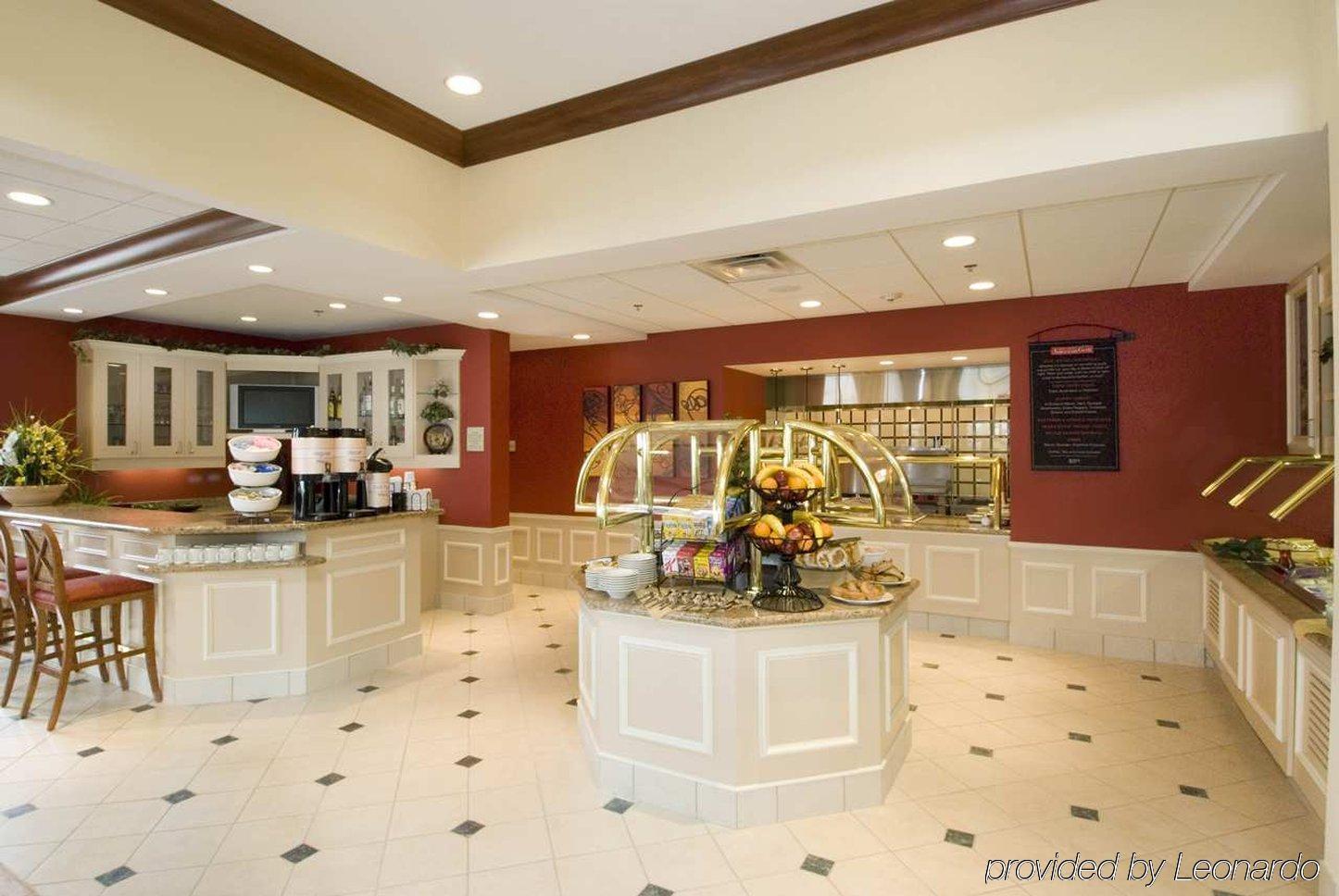 Hilton Garden Inn Columbus-University Area Ресторан фото