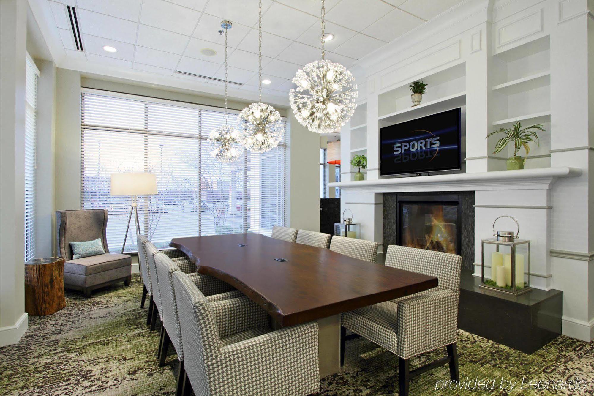 Hilton Garden Inn Columbus-University Area Екстер'єр фото
