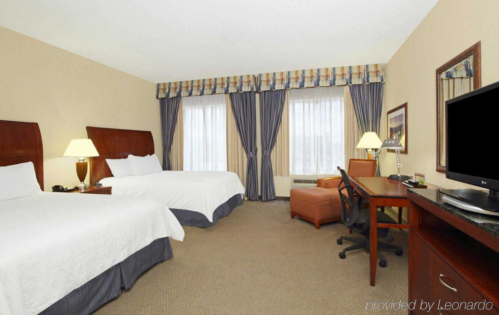Hilton Garden Inn Columbus-University Area Екстер'єр фото